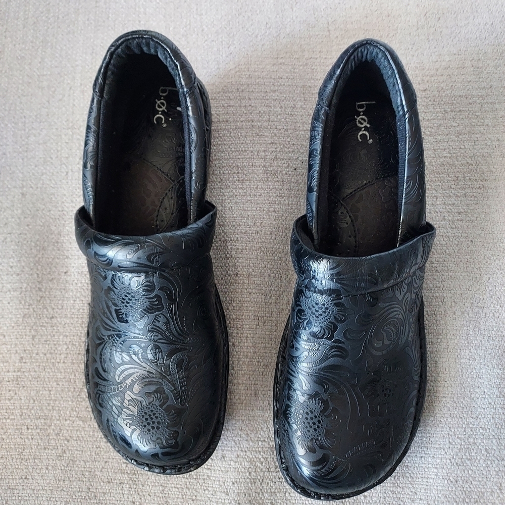 B.O.C Black Floral slip on clog/shoe Sz-11